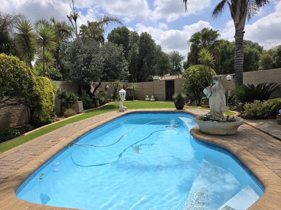 4 Bedroom Property for Sale in Jan Cillierspark Free State